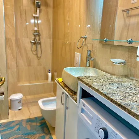 Апартаменты Aden's House Тирана