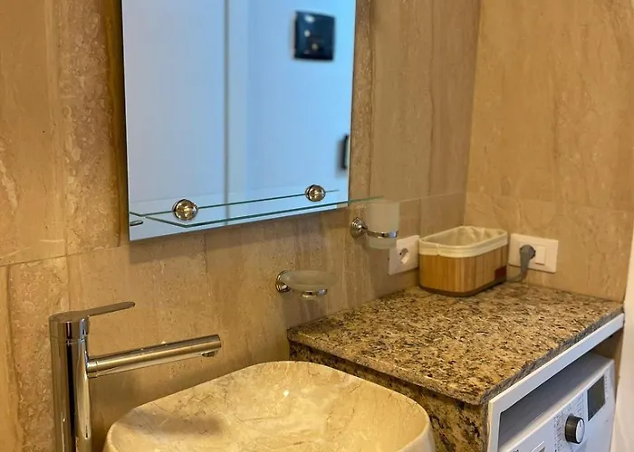 شقة Aden's House تيرانا