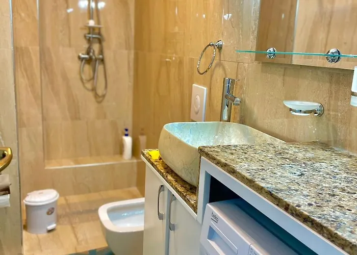 شقة Aden's House تيرانا